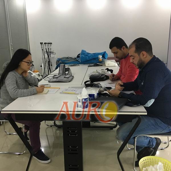 Guangzhou Auro Beauty Equipment Co., Ltd fabriek productielijn