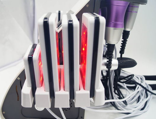 Van het het Lichaamsvermageringsdieet van de Lipolaser Vacuümultrasone klank rf het Apparatenradiofrequentie 6 in 1